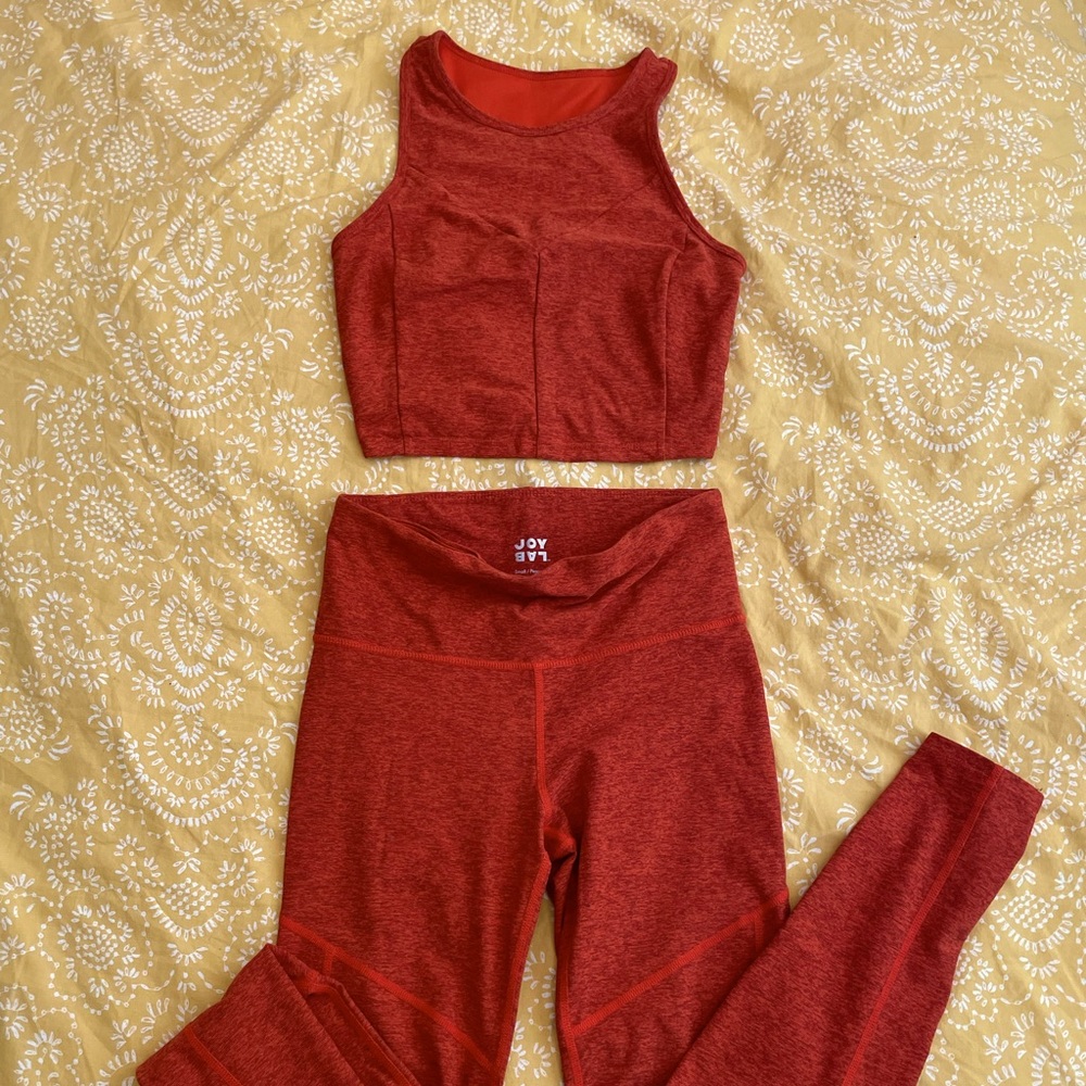 Joy Lab burnt orange/red workout set